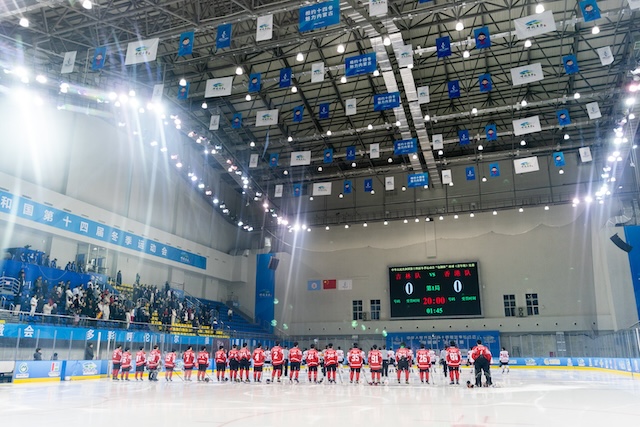 ICE HOCKEY RACE 1