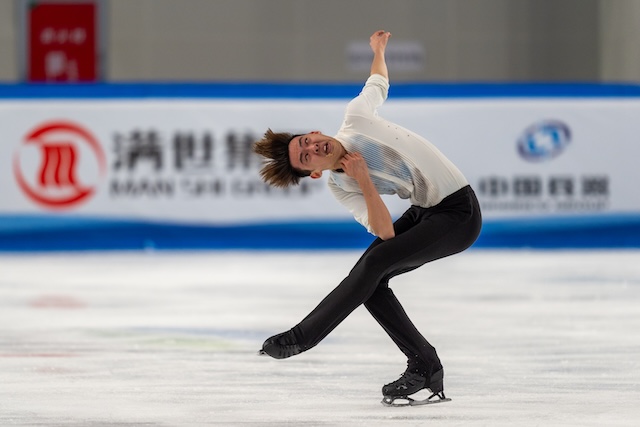 SKATING 5