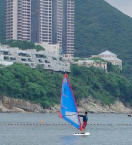 青少年滑浪風帆比賽