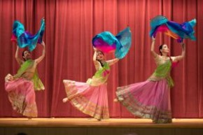 國際舞蹈日 - Bollywood and Belly Dance
