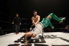 「熱血寒冬8 」
