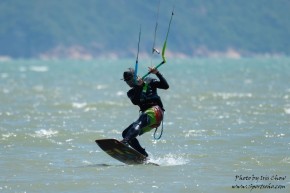 Kiteboarding at Shui Hau Wan