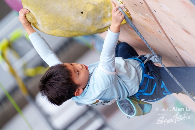 20240204_SportClimbing_Alan Li_Soho Logo_DSC05327_