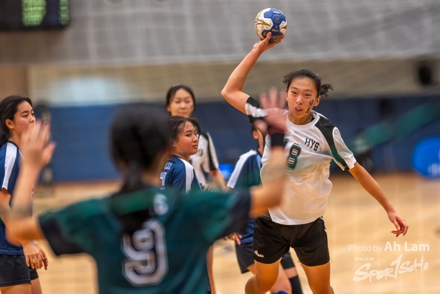 Handball  (103)