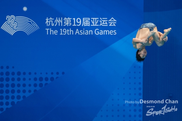 20231002 Diving 1M W A1 _DAC7160