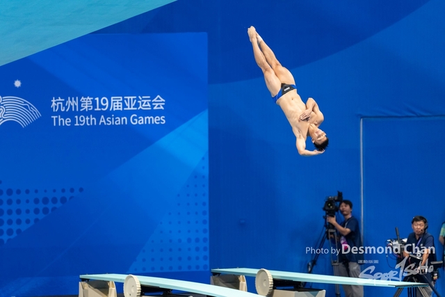 20231002 Diving 1M W A1 _DAC7458