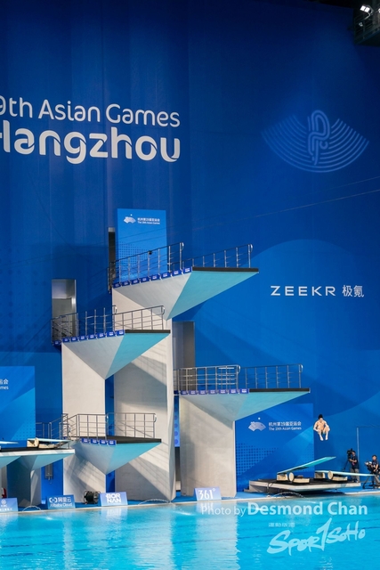 20231002 Diving 1M W A9 _DAC1331