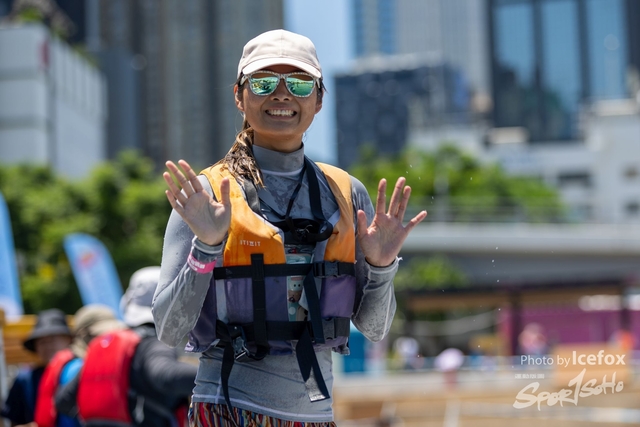 240825_Splash_Fox-14