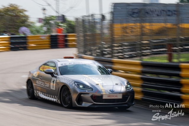 Z8A_8101