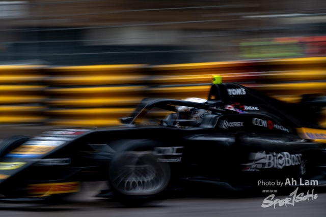 Z8A_3751