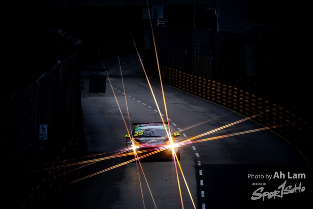 Z8A_2373