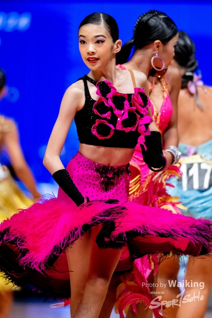 2024-11-13 DSA-0975