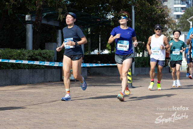 241201_Pocari_2Gun-605