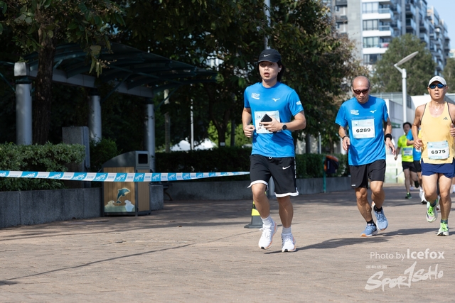 241201_Pocari_2Gun-640