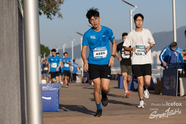241201_Pocari_1Gun-142