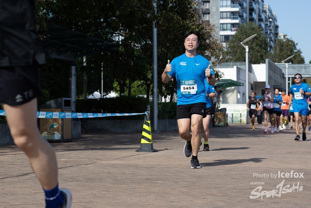 241201_Pocari_2Gun-658