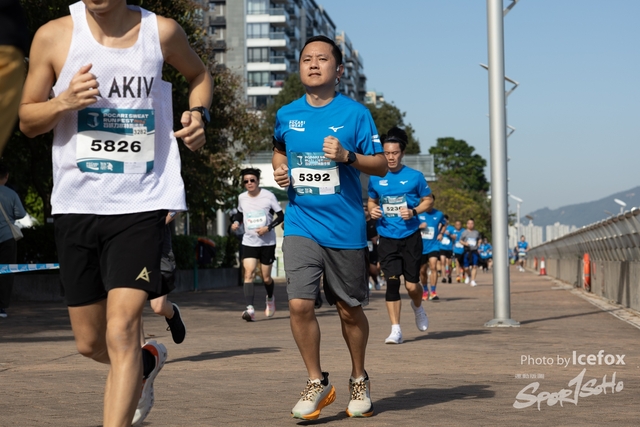 241201_Pocari_2Gun-857