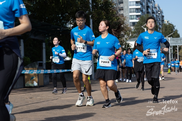 241201_Pocari_2Gun-360