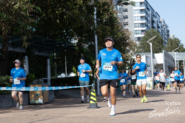 241201_Pocari_2Gun-409