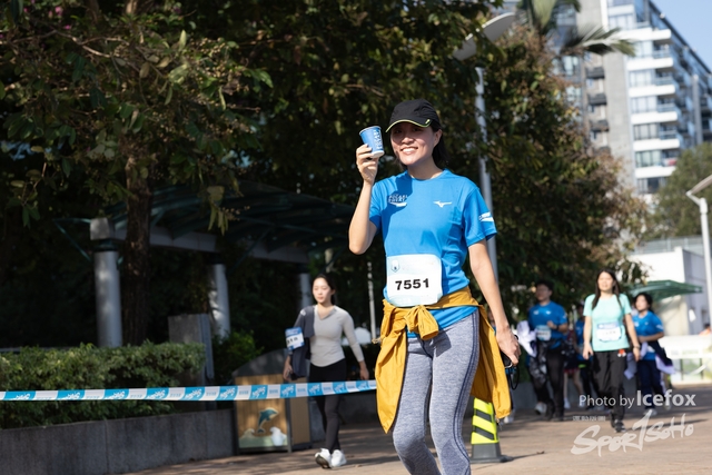 241201_Pocari_2Gun-430