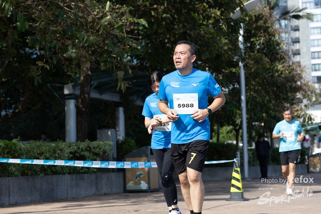 241201_Pocari_2Gun-1032