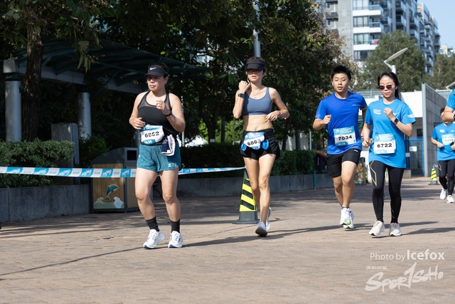 241201_Pocari_2Gun-1049