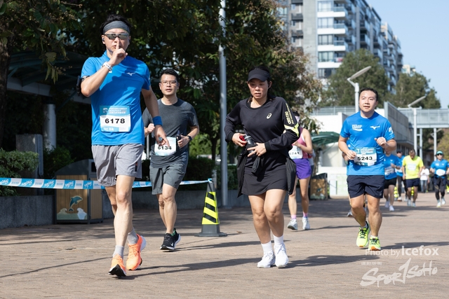 241201_Pocari_2Gun-1060