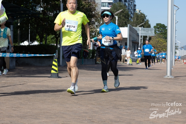 241201_Pocari_2Gun-1064
