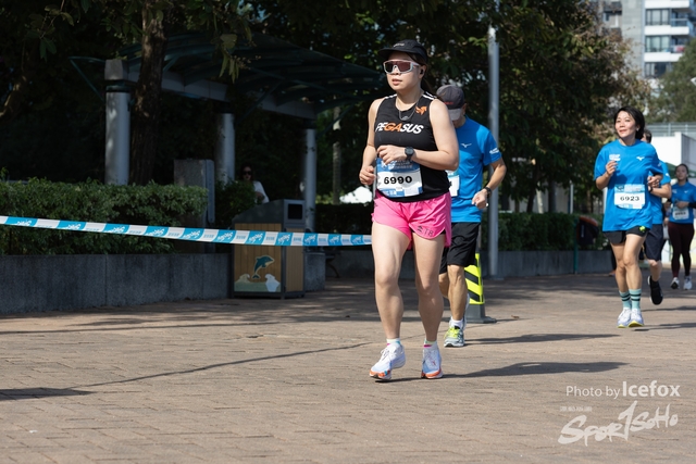 241201_Pocari_2Gun-1099