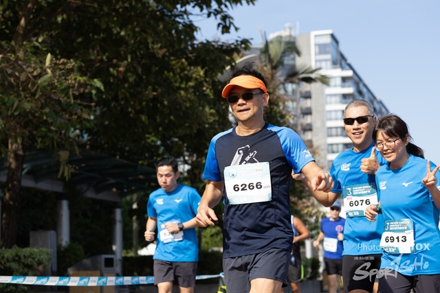 241201_Pocari_2Gun-1134