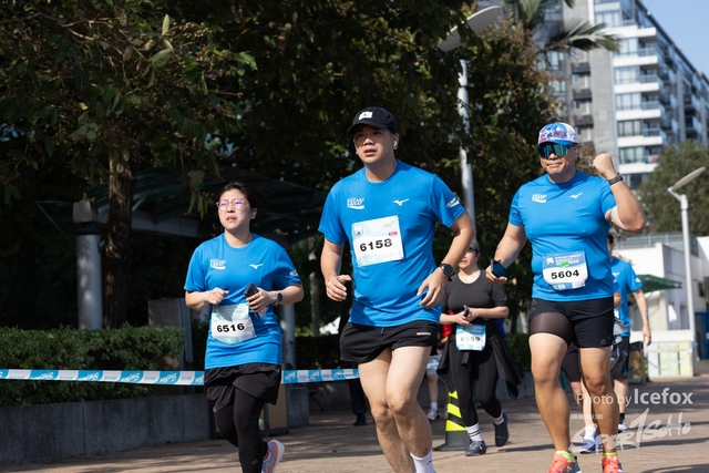 241201_Pocari_2Gun-1167