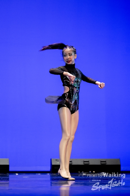 2024-11-16 Centre Stage Dance-2035
