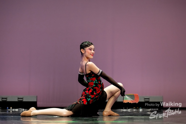 2024-11-16 Centre Stage Dance-2070