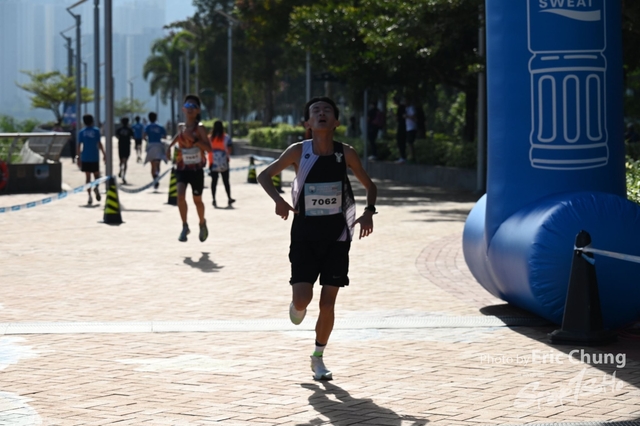 Pocari_1645