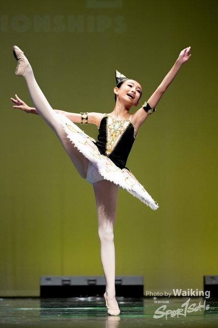 2024-11-17 Centre Stage Dance-1037
