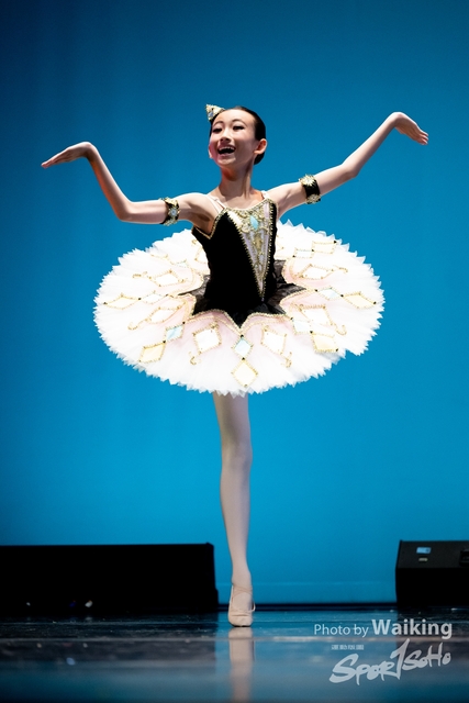 2024-11-17 Centre Stage Dance-1038