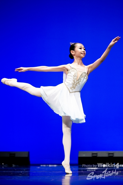 2024-11-17 Centre Stage Dance-1043