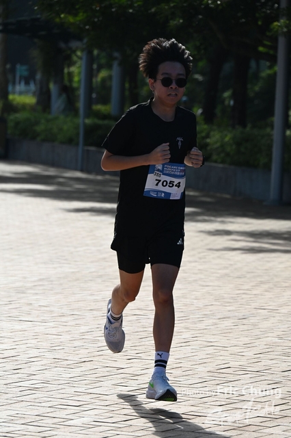 Pocari_1695