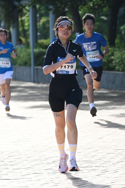 Pocari_1720