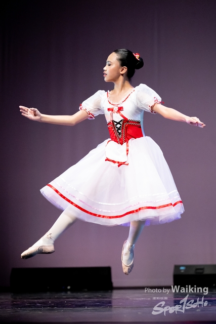 2024-11-17 Centre Stage Dance-1111