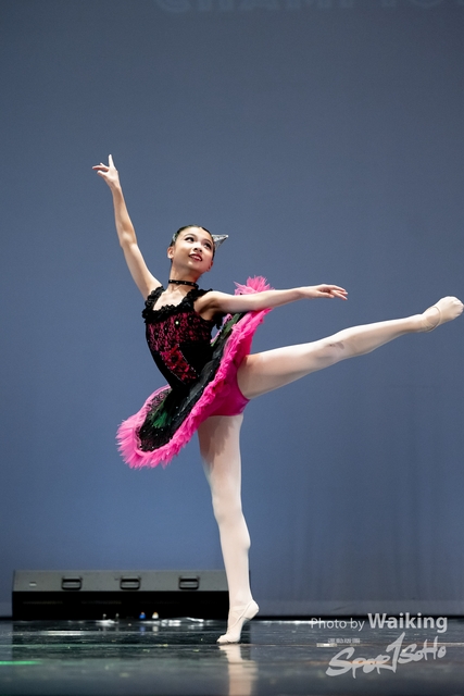 2024-11-17 Centre Stage Dance-1143