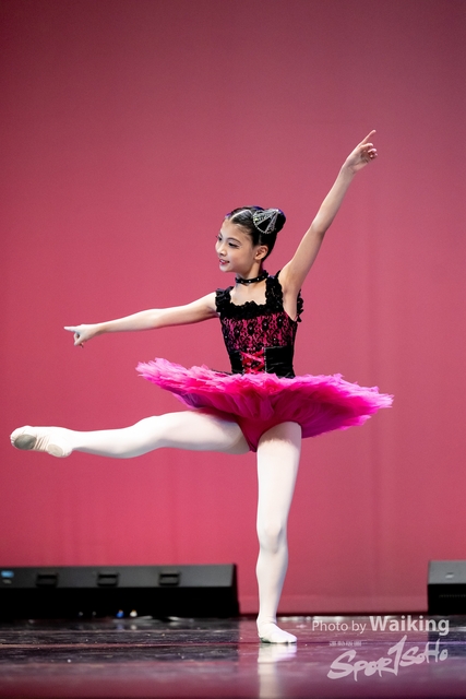 2024-11-17 Centre Stage Dance-1154
