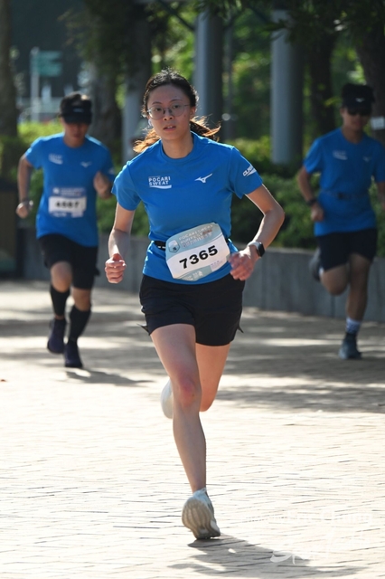 Pocari_1799
