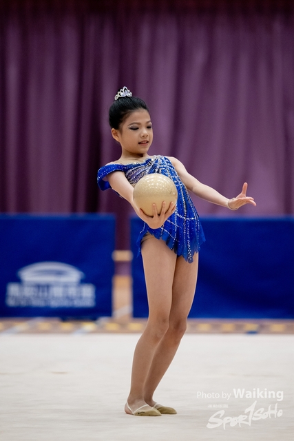 2024-11-30 RG-Ball-0437