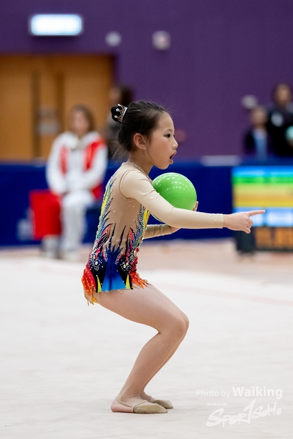 2024-11-30 RG-Ball-0451