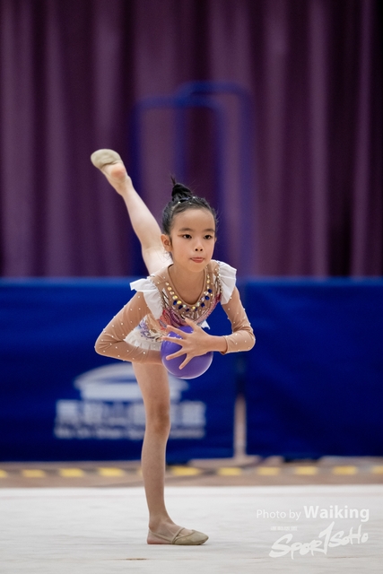 2024-11-30 RG-Ball-0458