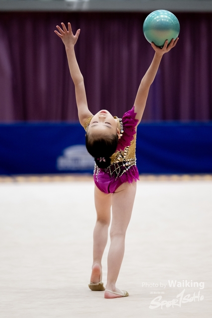 2024-11-30 RG-Ball-0562