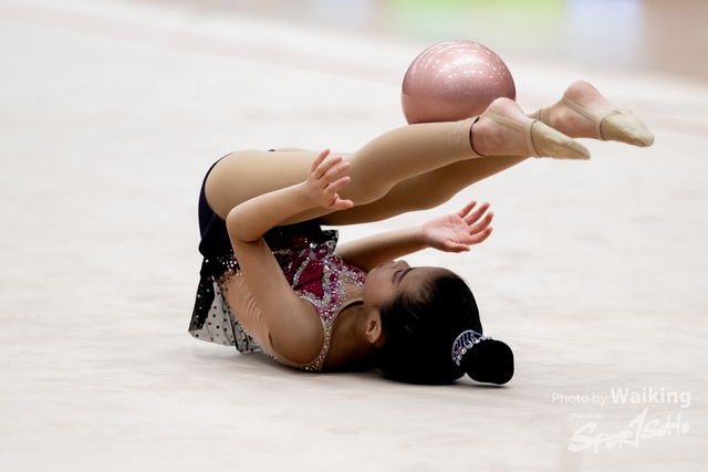 2024-11-30 RG-Ball-0583