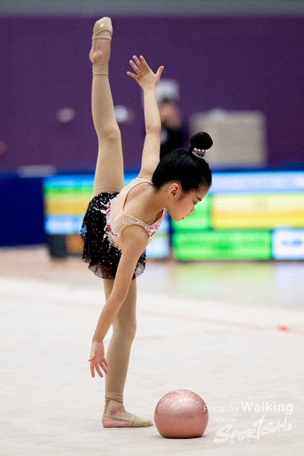 2024-11-30 RG-Ball-0585