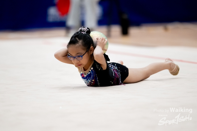 2024-11-30 RG-Ball-0592